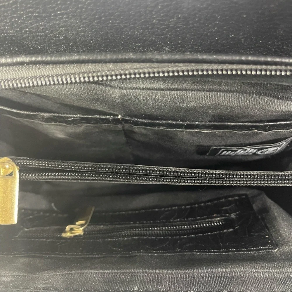 Elegant Black Floral Embossed Shoulder Bag